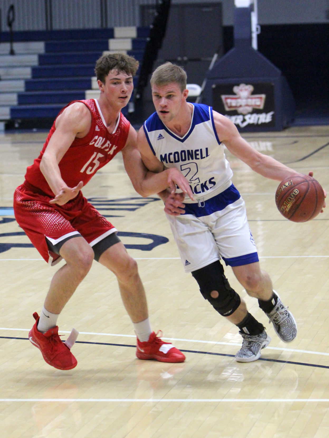 McDonell boys basketball vs Colfax at UW-Stout 12-1-18